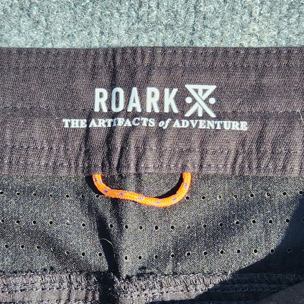 men's ROARK Layover 2.0 Shorts Black Hiking travel zip Pockets size‎ 28
